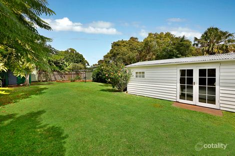 Property photo of 32 Scarborough Street Bundeena NSW 2230