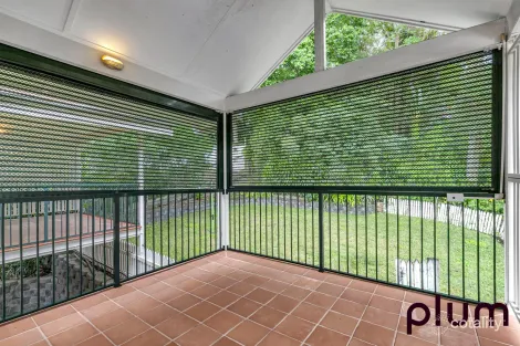 Property photo of 21 Iona Terrace Taringa QLD 4068