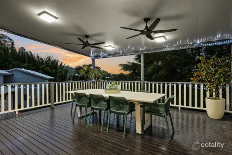 Property photo of 11 Black Myrtle Court Woombye QLD 4559