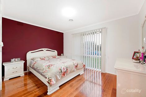 Property photo of 18 Piccadilly Crescent Keysborough VIC 3173