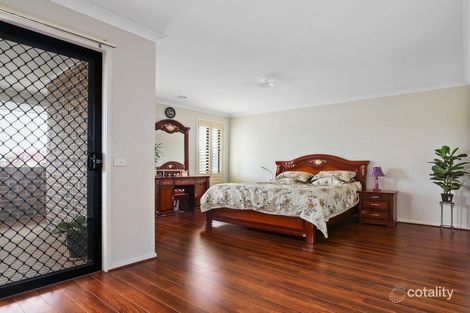 Property photo of 2 Moishe Circuit Springvale VIC 3171