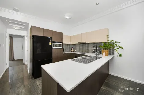 Property photo of 4/82 Grenfell Street Mount Gravatt East QLD 4122