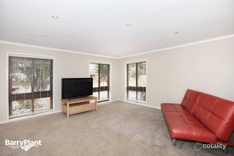 Property photo of 37 Pines Way Craigieburn VIC 3064