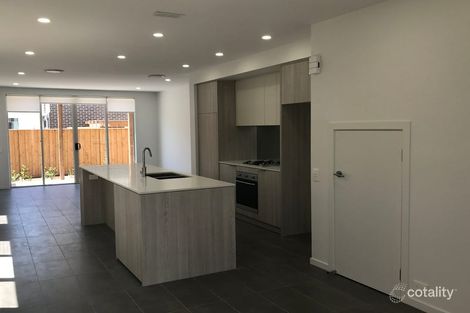 Property photo of 19 Mirbelia Street Denham Court NSW 2565