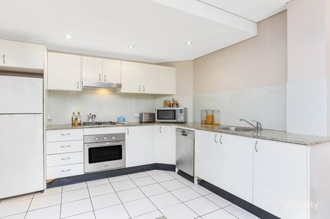 Property photo of 18/29 Holtermann Street Crows Nest NSW 2065