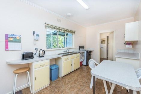 Property photo of 90 Durham Road Kilsyth VIC 3137