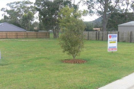 9 Mangrove St, Beerwah, QLD 4519