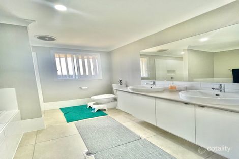 Property photo of 5 Caitlin Darcy Parkway Port Macquarie NSW 2444