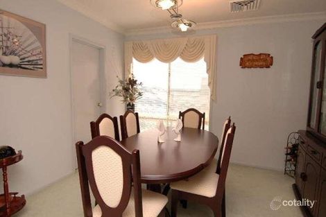 Property photo of 16 Forest Close Cherrybrook NSW 2126