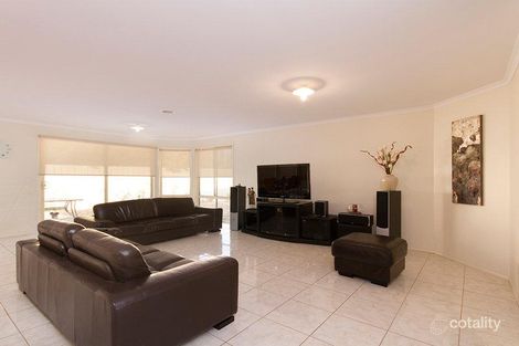 Property photo of 4 Franklin Parade Lynbrook VIC 3975