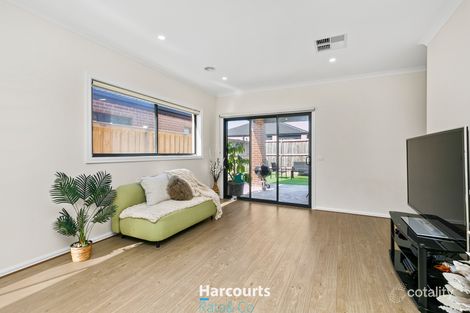 Property photo of 16 Rochford Drive Donnybrook VIC 3064