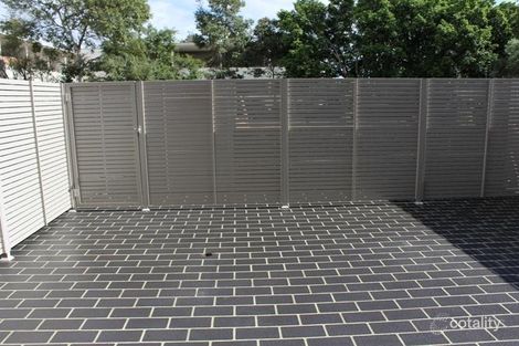 Property photo of 2/136-140 Bridge Road Westmead NSW 2145
