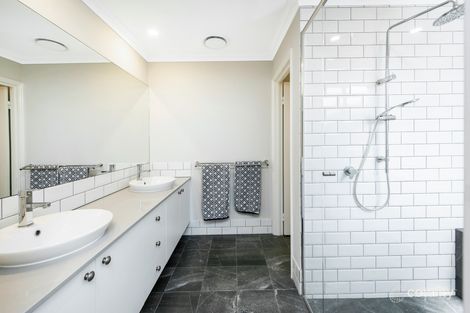 Property photo of 17 Calthorpe Street Aveley WA 6069