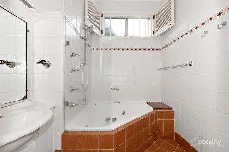 Property photo of 2/28 Augusta Road Manly NSW 2095