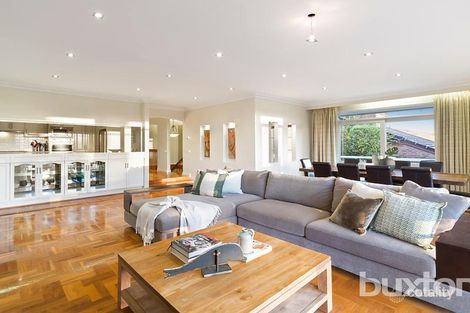 Property photo of 8 Samantha Close Wheelers Hill VIC 3150