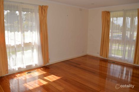 Property photo of 2 Cheviot Road Keysborough VIC 3173