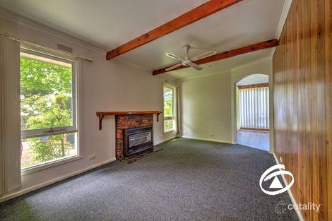 Property photo of 8 Hazeldene Court Berwick VIC 3806