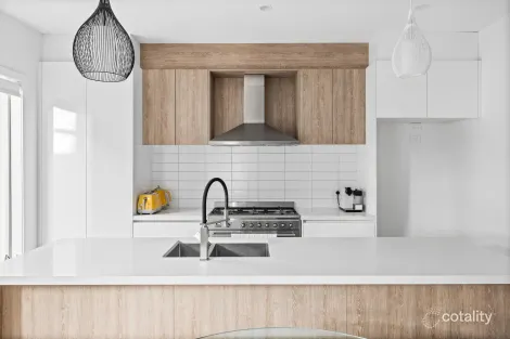 Property photo of 2/24 Rayner Street Altona VIC 3018