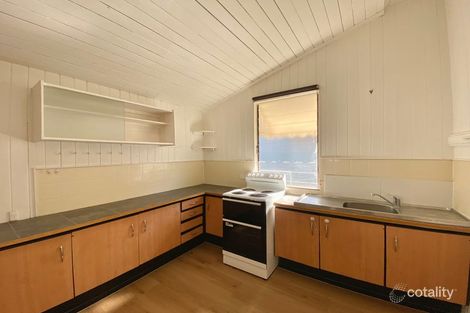 Property photo of 99 Pine Street Wynnum QLD 4178