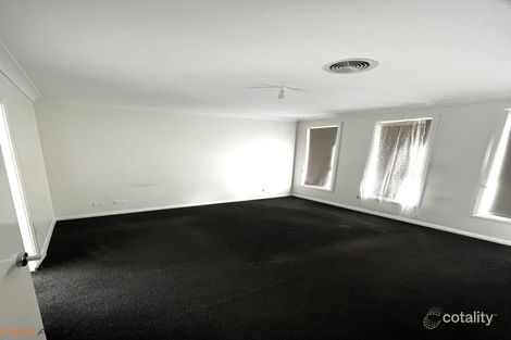 Property photo of 2 Hamilton Mews Orange NSW 2800