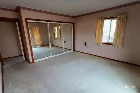 Property photo of 127 Hillcrest Avenue South Nowra NSW 2541