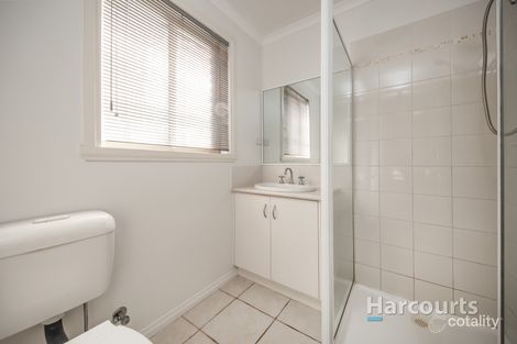 Property photo of 38 Grampians Way Caroline Springs VIC 3023
