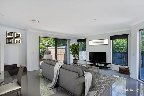 Property photo of 2/56 Nerang-Broadbeach Road Nerang QLD 4211