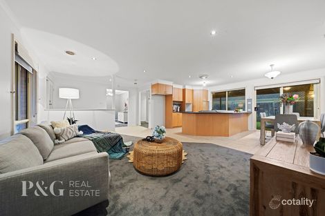 Property photo of 132 The Promenade Narre Warren South VIC 3805