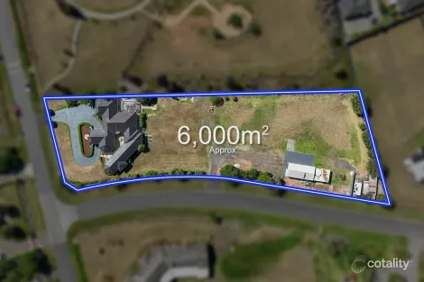 Property photo of 11 Boronia Drive Hillside VIC 3037