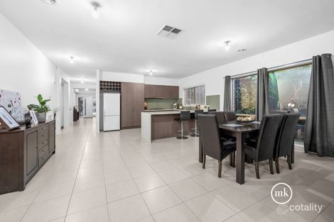 Property photo of 13 Sunlander Way Doreen VIC 3754