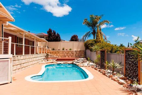 362 Summerlakes Pde, Ballajura, WA 6066
