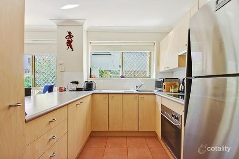 Property photo of 2/167 Allen Street Hamilton QLD 4007