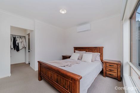 Property photo of 105 Serenity Way Craigieburn VIC 3064