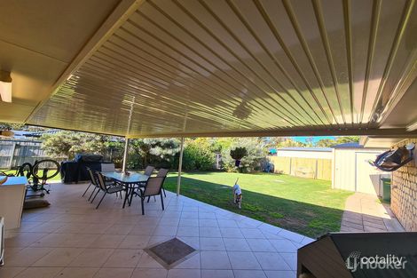 Property photo of 18 Mossman Way Sandstone Point QLD 4511