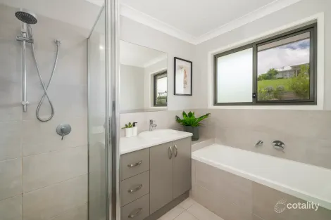 Property photo of 79 Shelford Drive Delaneys Creek QLD 4514