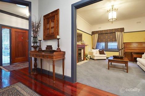 Property photo of 21 Ashburton Road Glen Iris VIC 3146