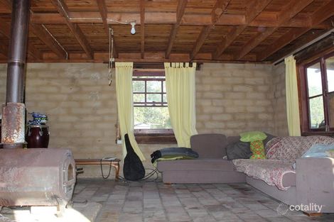 Property photo of 26 Little Glen Oaks Road Greendale NSW 2550