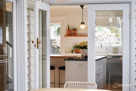 98 Hamilton St, Yarraville, VIC 3013