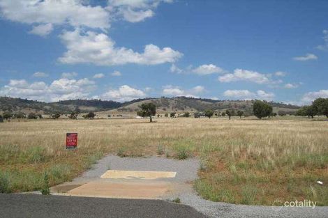 4 Songlark Pl, Moore Creek, NSW 2340