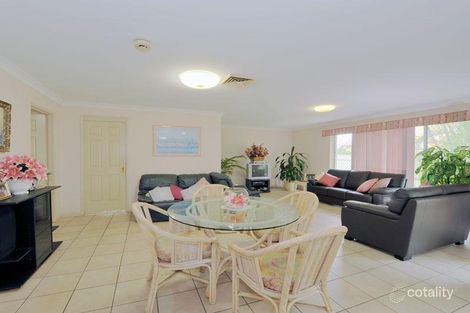 Property photo of 1 Saint Andrews Crescent Carindale QLD 4152