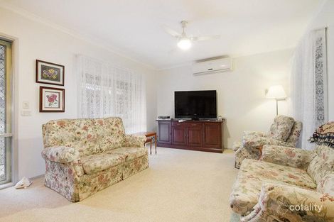 21 Balmoral Way, Pakenham, VIC 3810