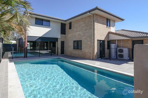 Property photo of 30 Lake Breeze Drive Windaroo QLD 4207