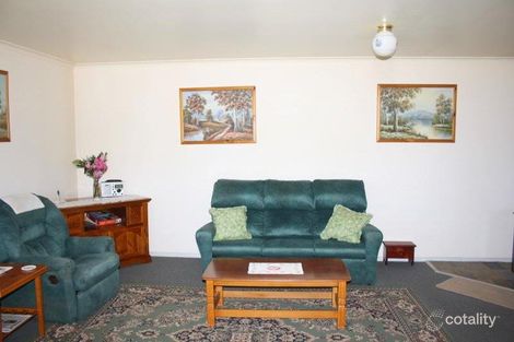 Property photo of 4 Queen Street Loch VIC 3945