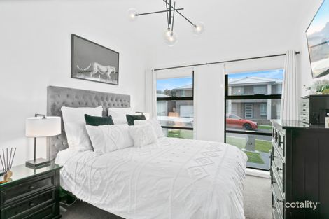 5 Bottlebrush Dr, Calderwood, NSW 2527