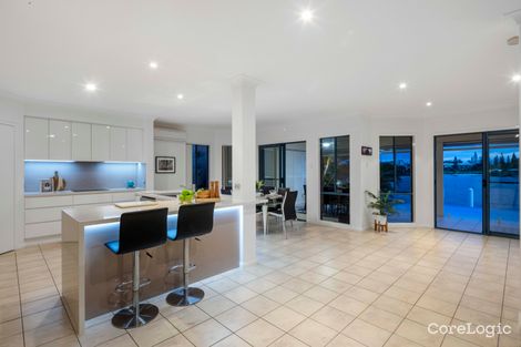 Property photo of 42 Sunbird Chase Parrearra QLD 4575