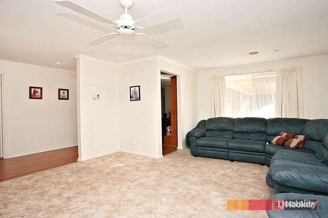 Property photo of 50 Hamilton Drive Cranbourne North VIC 3977