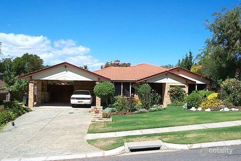 4 Royal Melbourne Ave, Connolly, WA 6027