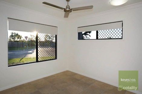 Property photo of 1 Wakeboard Circuit Kelso QLD 4815