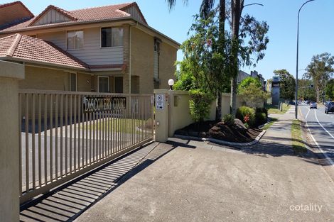Property photo of 17/18 Discovery Drive Helensvale QLD 4212