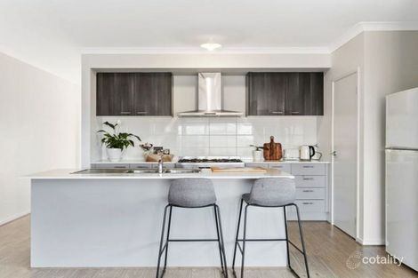 Property photo of 5 Silver Wattle Road Mount Duneed VIC 3217